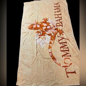 Tommy Bahama 🦎Jumbo Collectible Beach Towel NWT